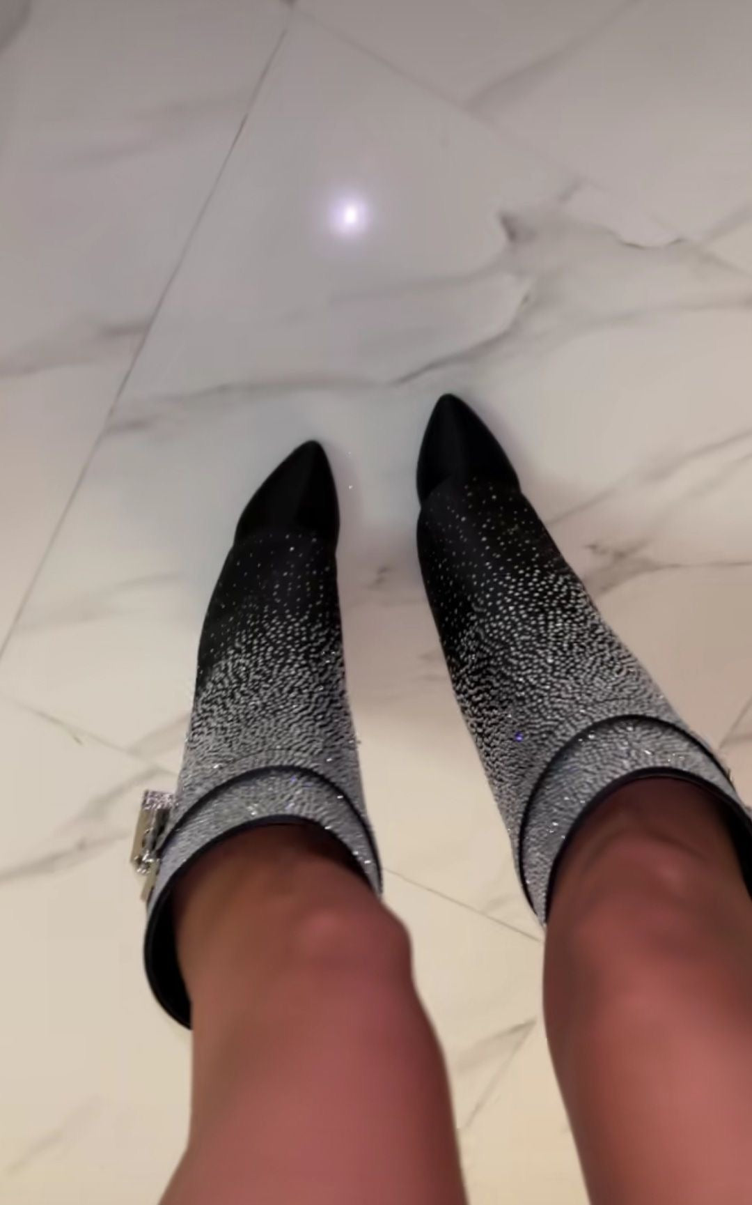 Shark Lock boots with strass