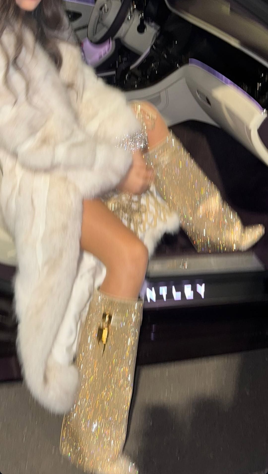 Shark Lock boots with strass