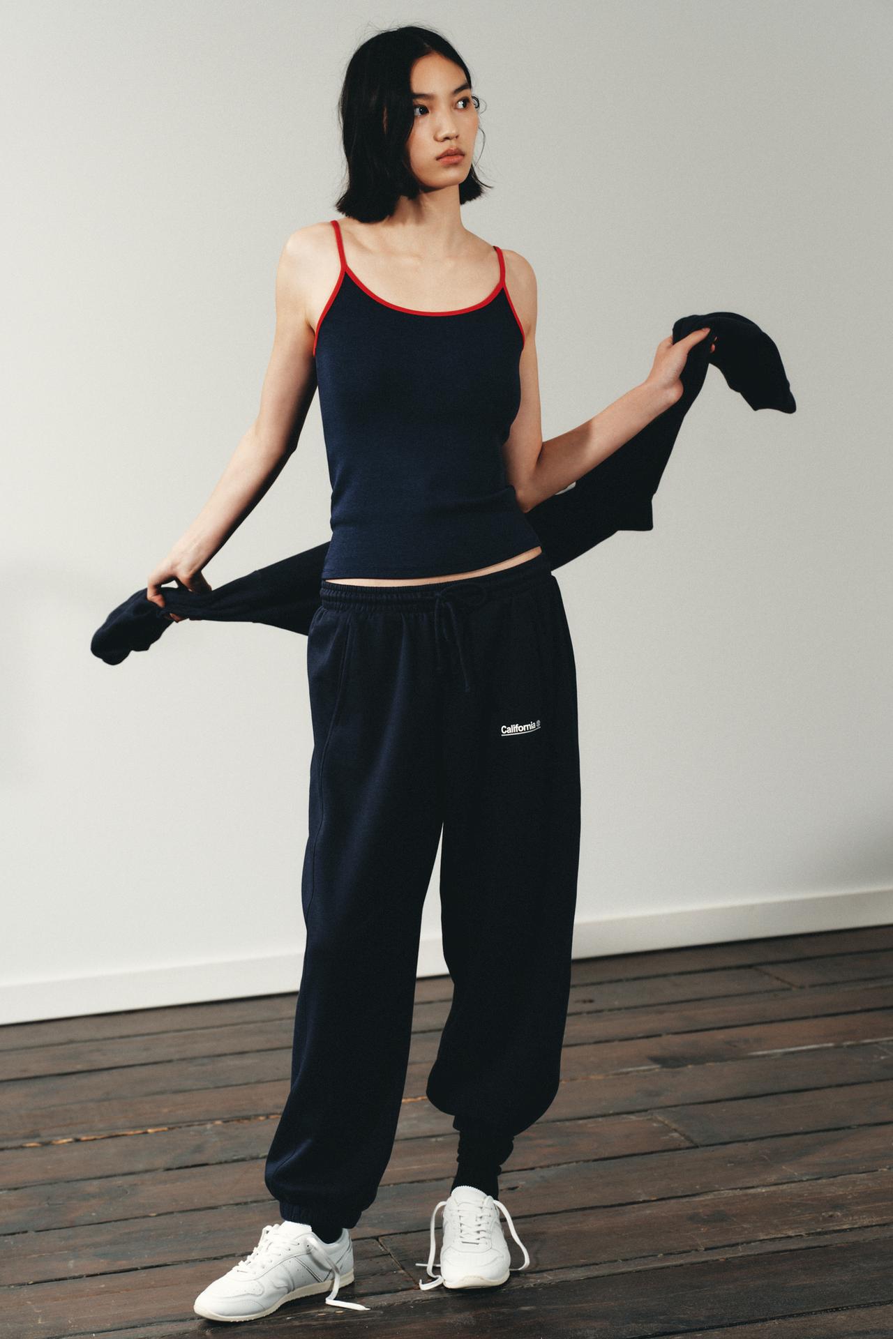 Rhea Set