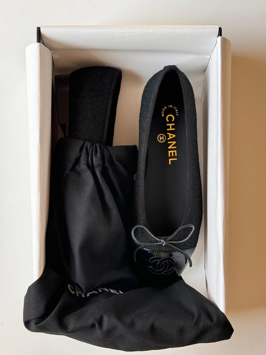 Ballet Chanel Flats