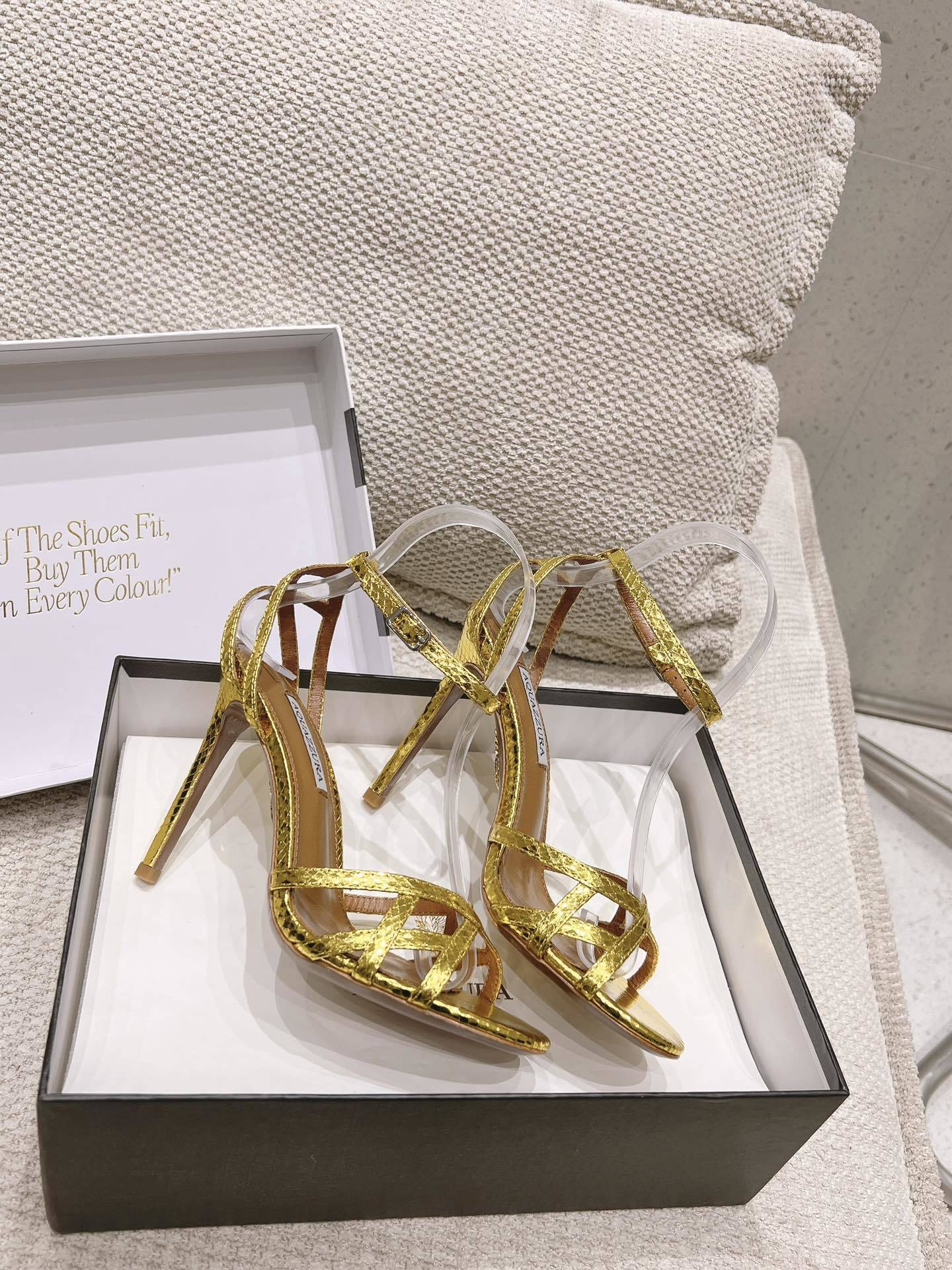 Aquazzura
