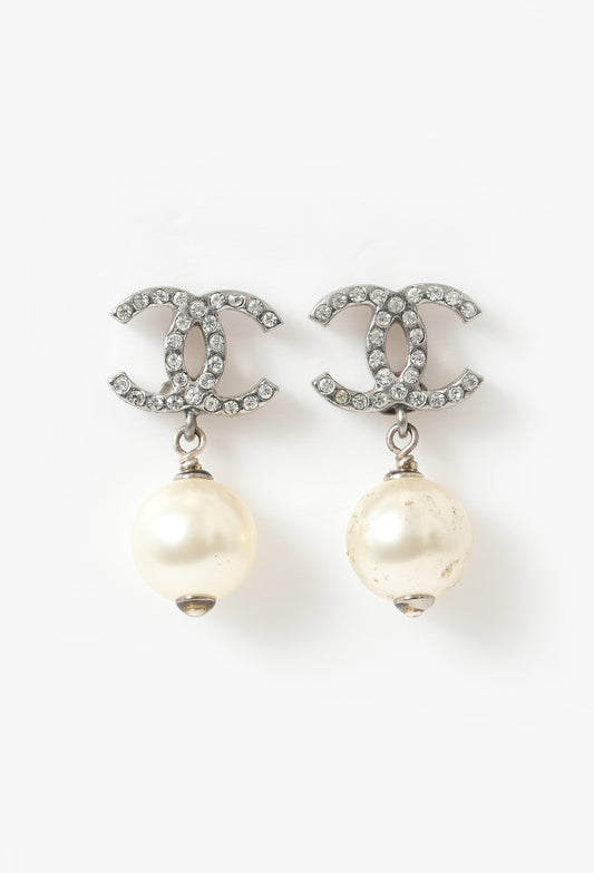 Chanel earings