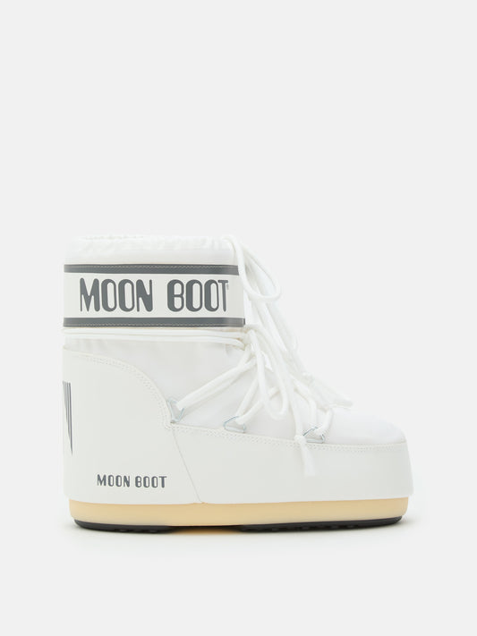 White Moon Boots